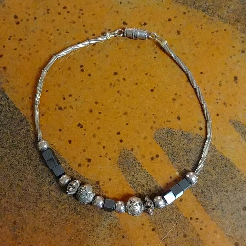 Silver Beaded Bracelet 💐3 for $15💐